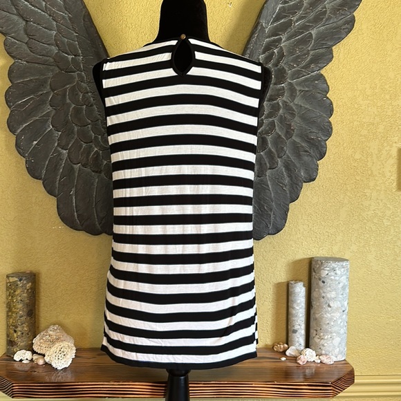 Vince Camuto Striped Tank Top - Picture 4 of 7